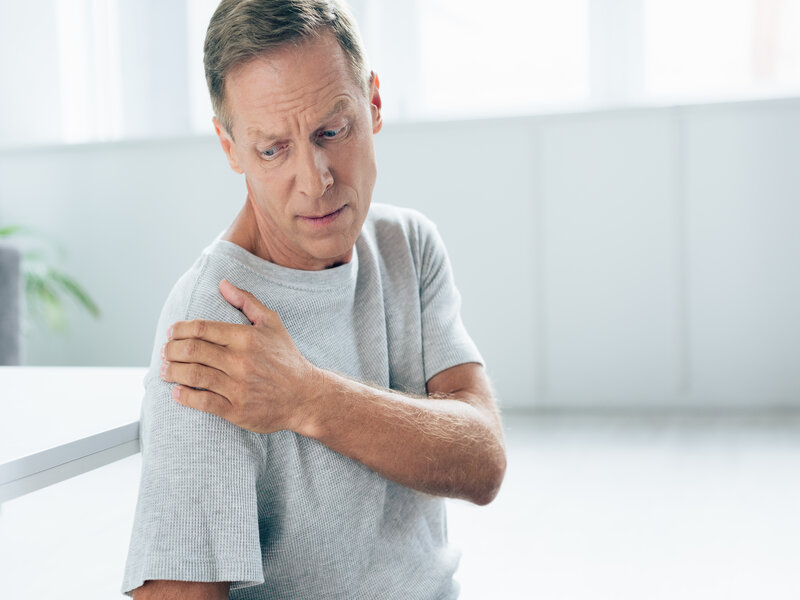 mal douleurs epaule reseau suisse orthopedique traumatologique